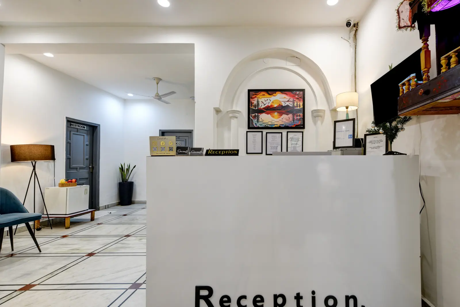 Gallivanto Inn Rohini gallery photo
